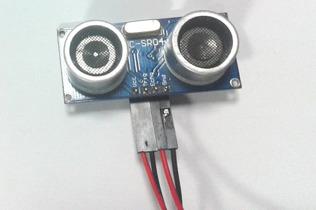 سنسور فراصوت HC-SR04